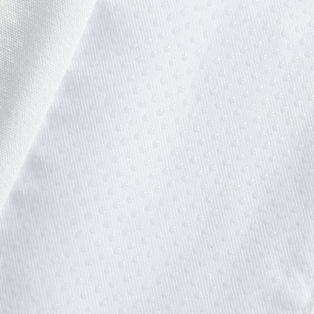 HIG Off-White Queen Bed Skirt, Scallop Edge Pleated Dust Ruffle, 14 Inch Drop Anti-Slip Thick Fabric, Pre-Washed for Durability